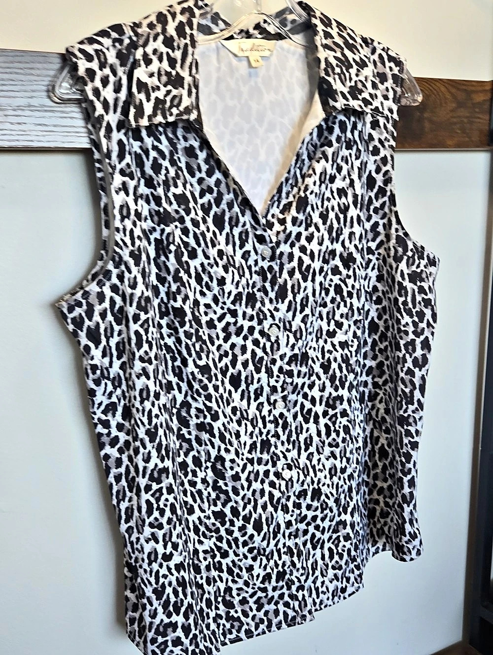 Tradition Leopard Print Blouse Size 14 Like New